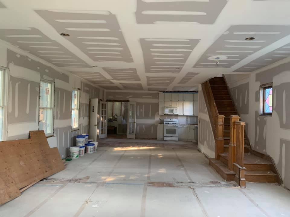 First coat of mud on the new ceiling. Three coats and a sanding to go.